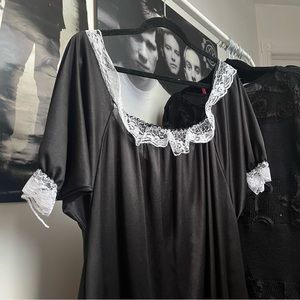 1980s black white lace full slip